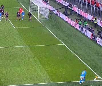 kaiyun-【意甲】凯西绝平球被VAR吹掉 AC米兰主场负不勒斯